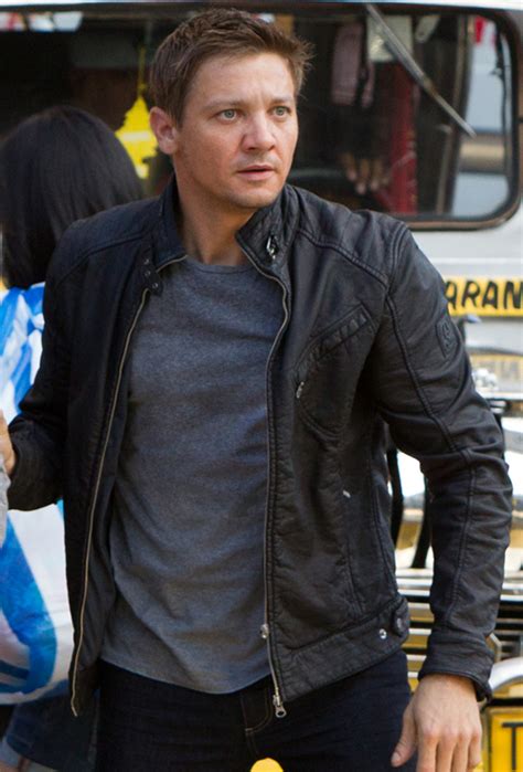 jeremy renner bourne jacket